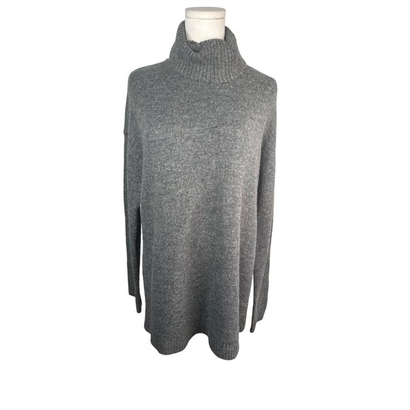 2/$30 Lord & Taylor Gray Turtleneck Sweater M/L Acrylic & Polyester Blend - Picture 1 of 13